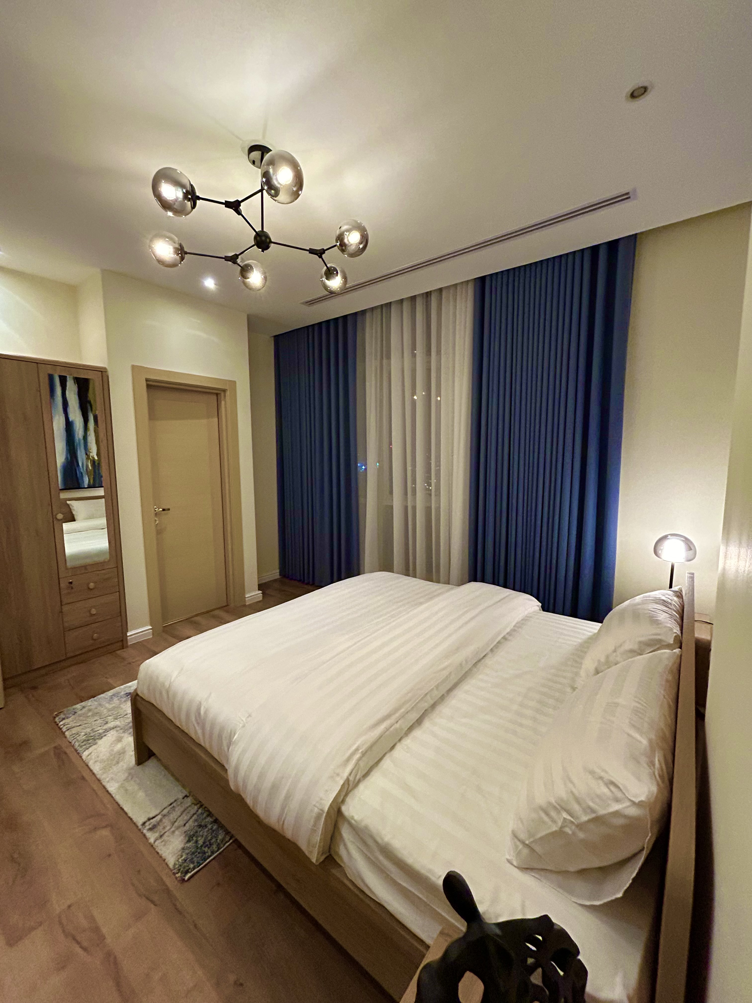 https://cdn.rekaz.io/tenants/3a152b6b-8169-58da-b277-ea546cb98519/3a19afbb-2216-8442-a874-847e587f7a3e.jpg