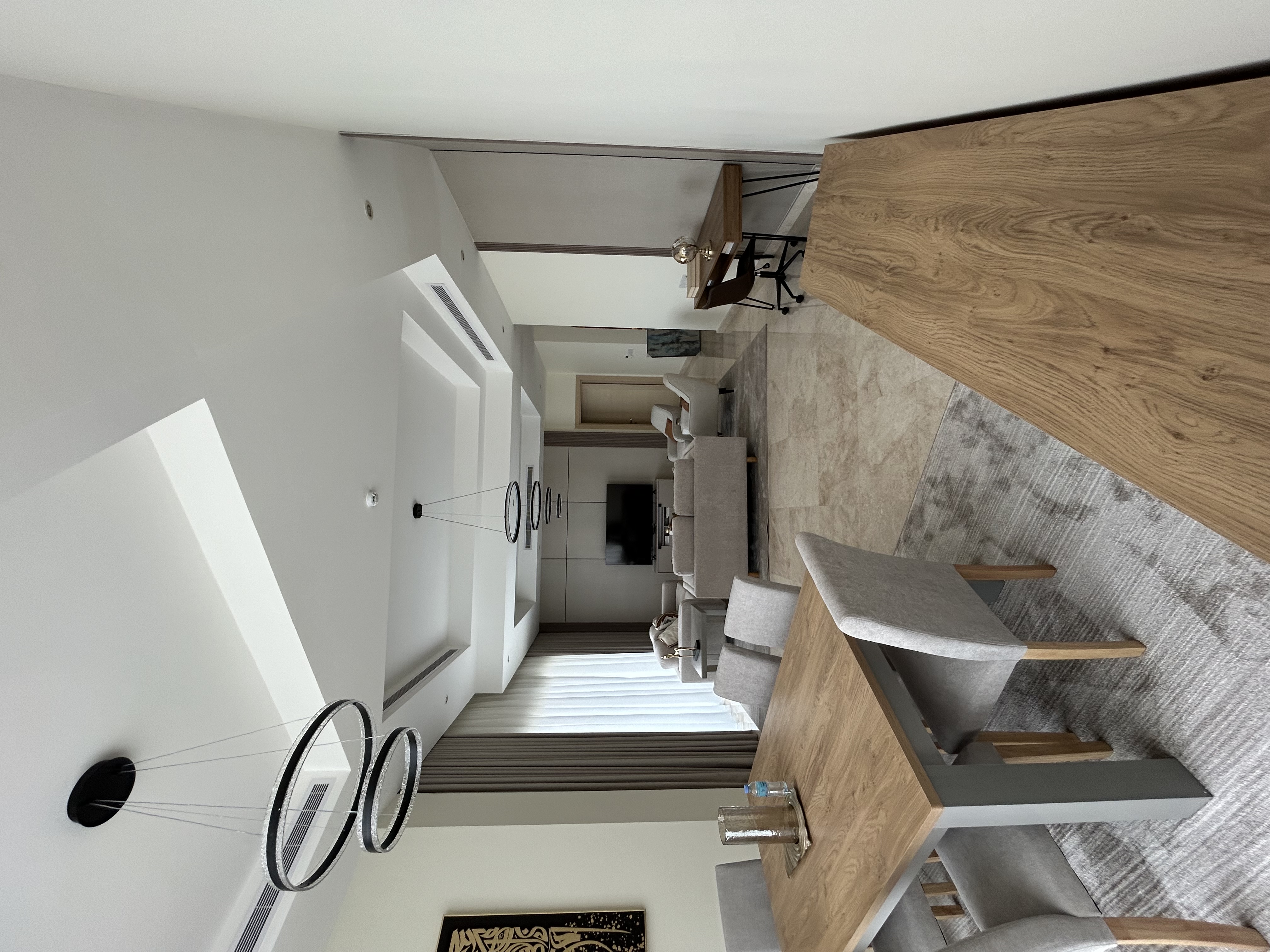 https://cdn.rekaz.io/tenants/3a152b6b-8169-58da-b277-ea546cb98519/3a19afbb-7ccf-2a26-a7ea-98b2fca85206.jpg