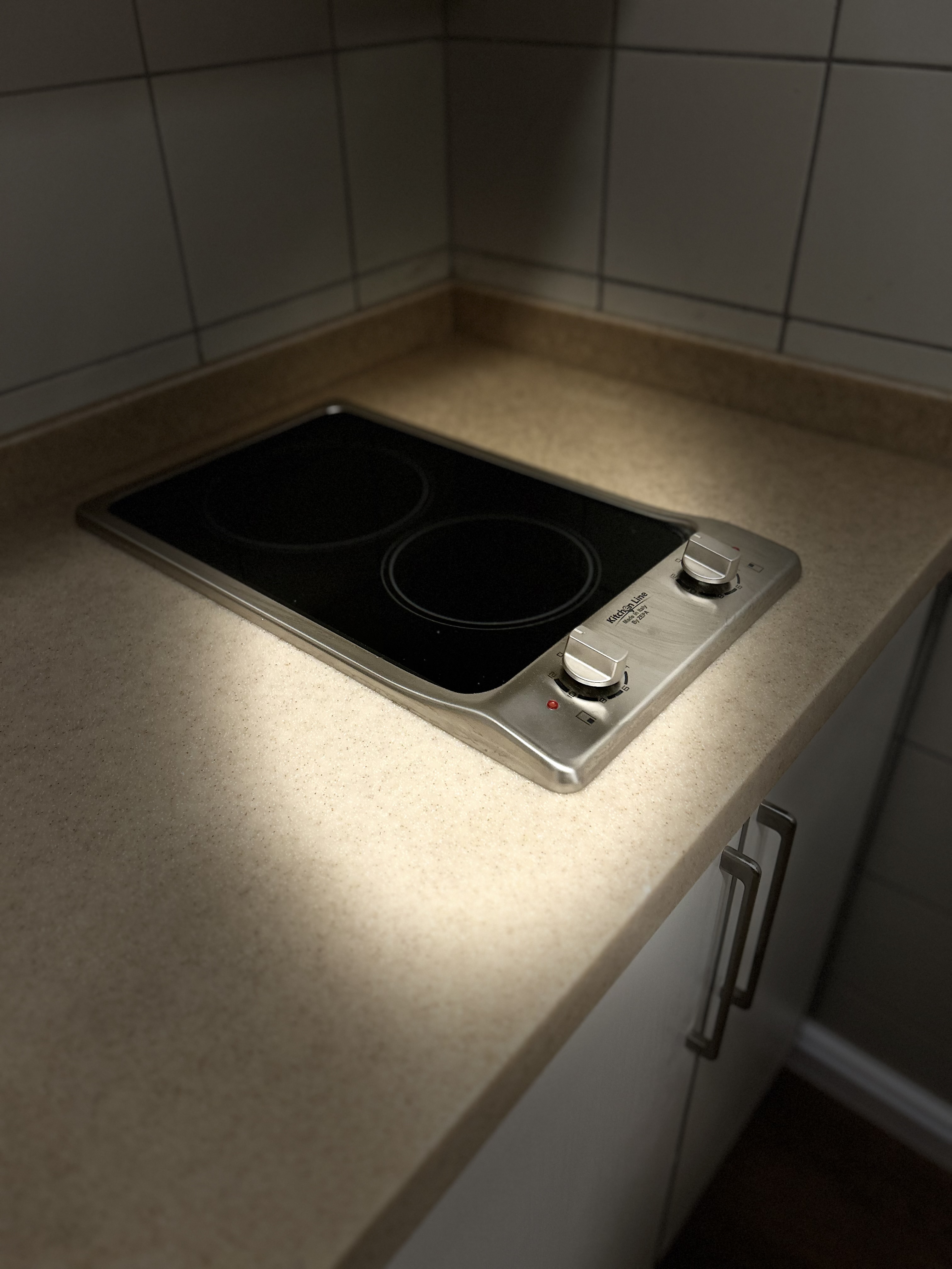 https://cdn.rekaz.io/tenants/3a152b6b-8169-58da-b277-ea546cb98519/3a19afbc-adef-15b9-4fc2-5c132cf2ff5e.jpg