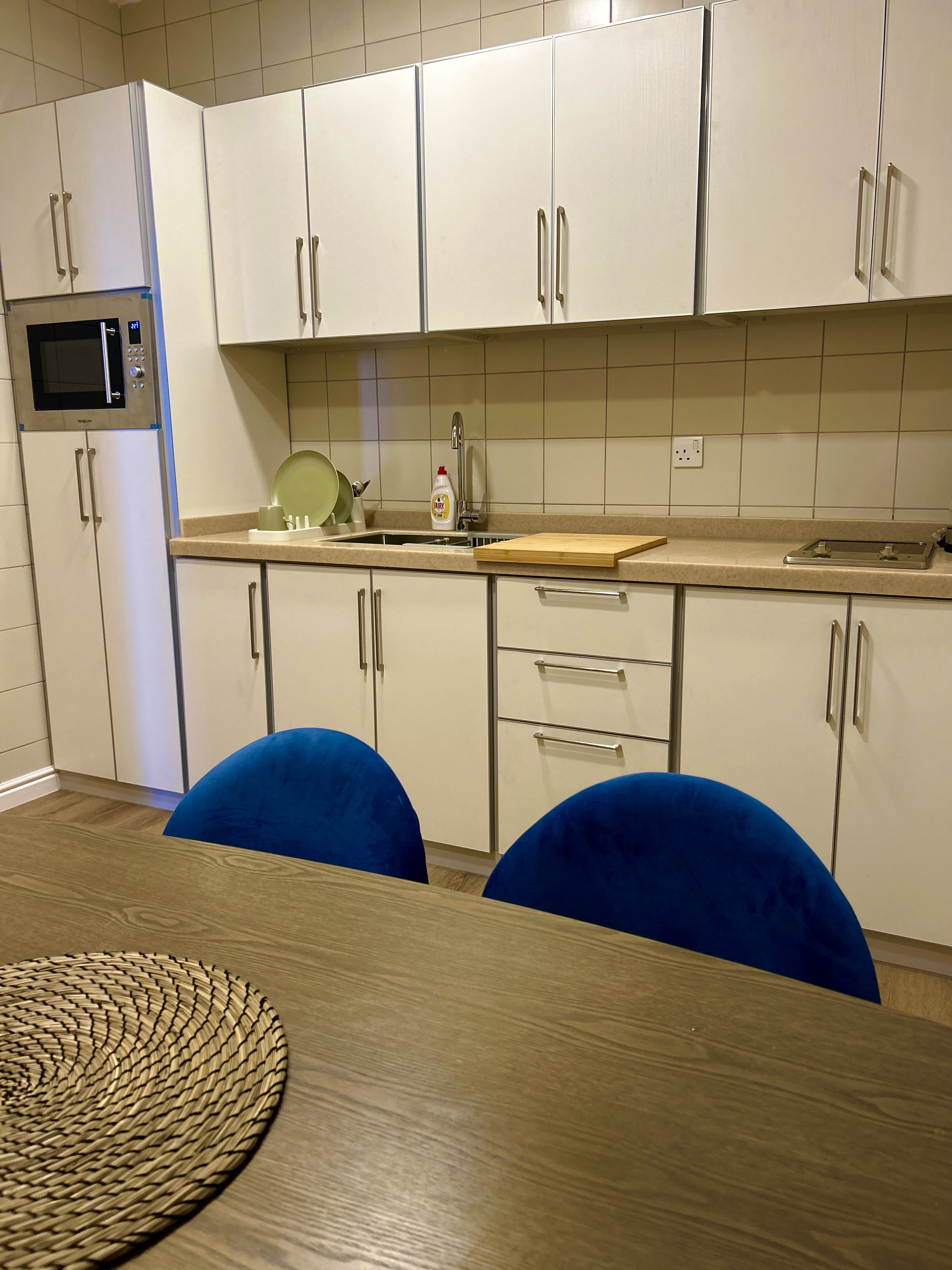https://cdn.rekaz.io/tenants/3a152b6b-8169-58da-b277-ea546cb98519/3a19afbc-c2fc-d828-080f-86261cffaca9.jpg