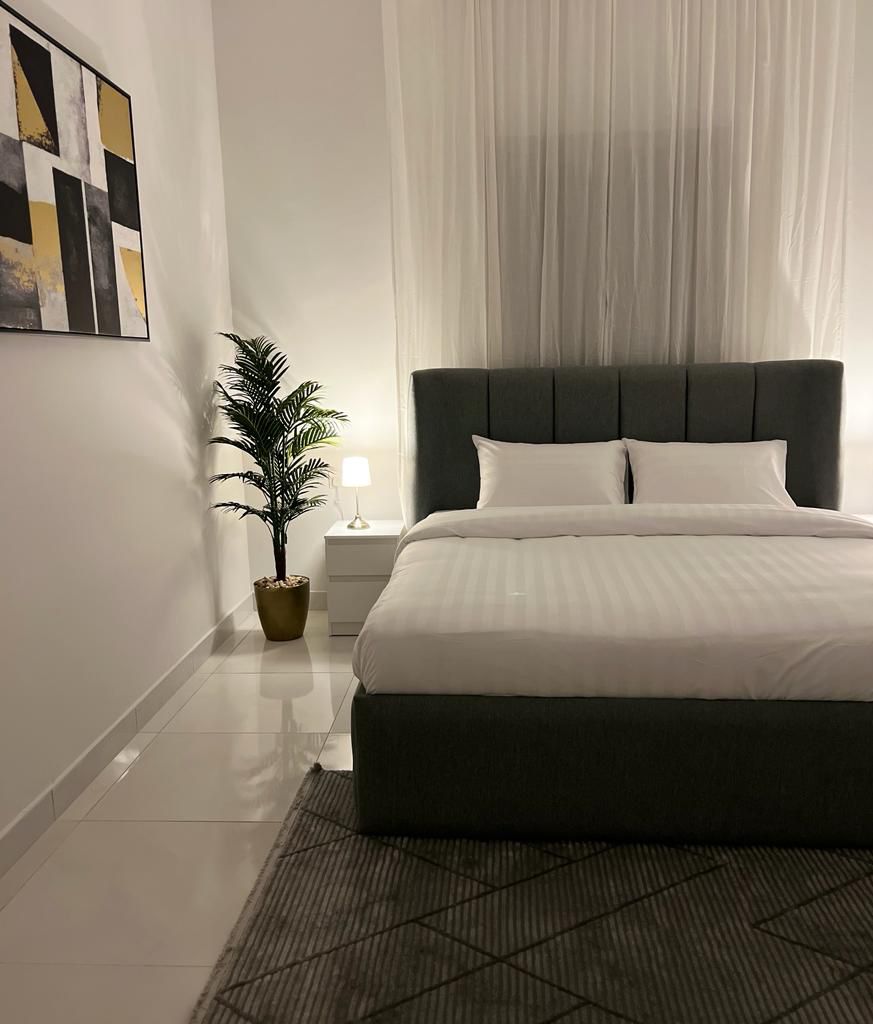 https://cdn.rekaz.io/tenants/3a152b6b-8169-58da-b277-ea546cb98519/3a19b29b-6712-b71c-3e83-8ea1dd2d4308.jpg