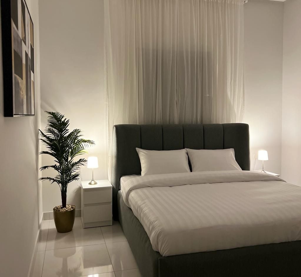 https://cdn.rekaz.io/tenants/3a152b6b-8169-58da-b277-ea546cb98519/3a19b29b-de4c-c44a-a06a-582a7282f395.jpg