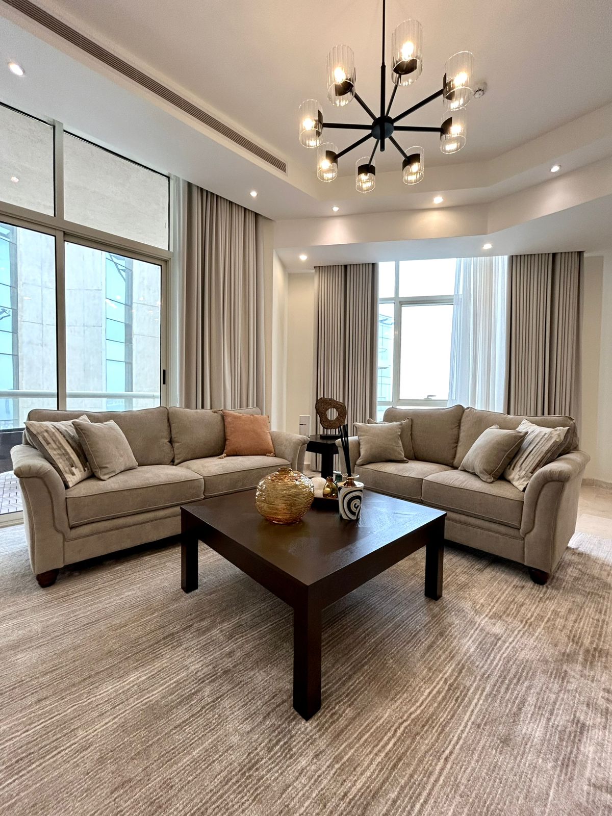https://cdn.rekaz.io/tenants/3a152b6b-8169-58da-b277-ea546cb98519/3a19b2b2-b57e-4c43-93b9-057ca5830736.jpg
