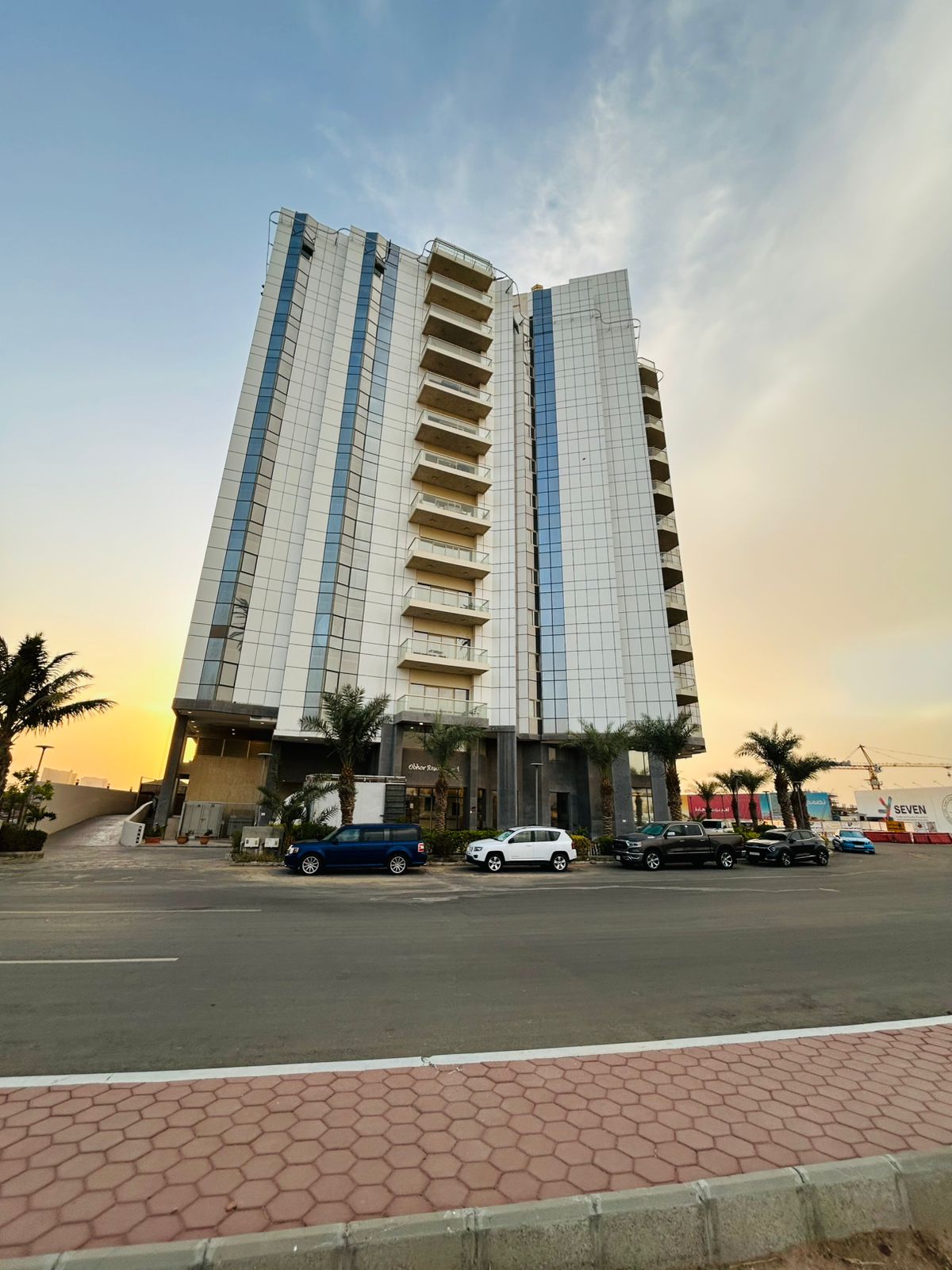 https://cdn.rekaz.io/tenants/3a152b6b-8169-58da-b277-ea546cb98519/3a19b2b3-e0ed-093c-d49d-ef0a28c5cde5.jpg