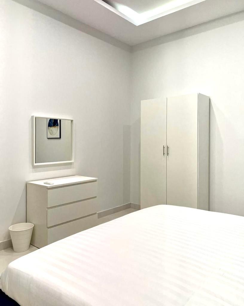 https://cdn.rekaz.io/tenants/3a152b6b-8169-58da-b277-ea546cb98519/3a19b796-47e3-8cde-9445-93698d60c406.jpg