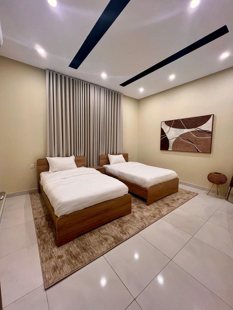 https://cdn.rekaz.io/tenants/3a152b6b-8169-58da-b277-ea546cb98519/3a19b796-fd2a-660b-dcb0-ec3454df7343.jpg