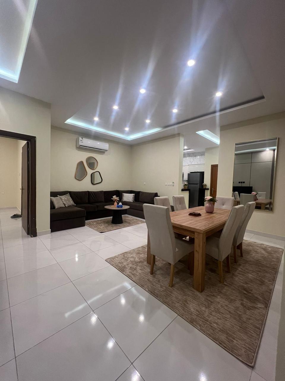 https://cdn.rekaz.io/tenants/3a152b6b-8169-58da-b277-ea546cb98519/3a19b797-5aff-7568-1f8d-71c5eaf54d31.jpg