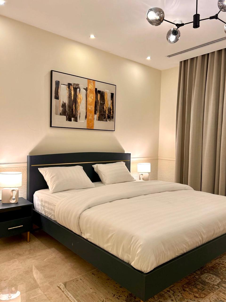 https://cdn.rekaz.io/tenants/3a152b6b-8169-58da-b277-ea546cb98519/3a19c173-8857-68be-cff6-8aecbdb1304d.jpg
