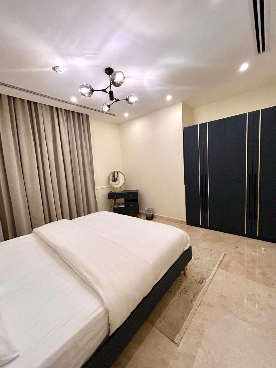 https://cdn.rekaz.io/tenants/3a152b6b-8169-58da-b277-ea546cb98519/3a19c173-88a7-ae2a-7807-c04fa2194457.jpg