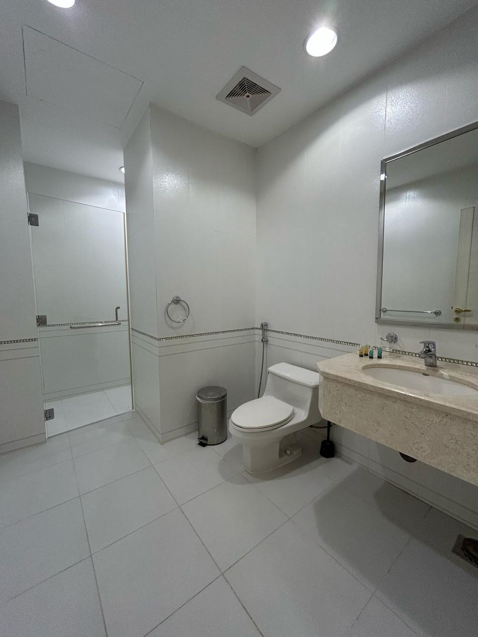 https://cdn.rekaz.io/tenants/3a152b6b-8169-58da-b277-ea546cb98519/3a19c173-8b8e-fda8-1d86-1989fb0d1370.jpg