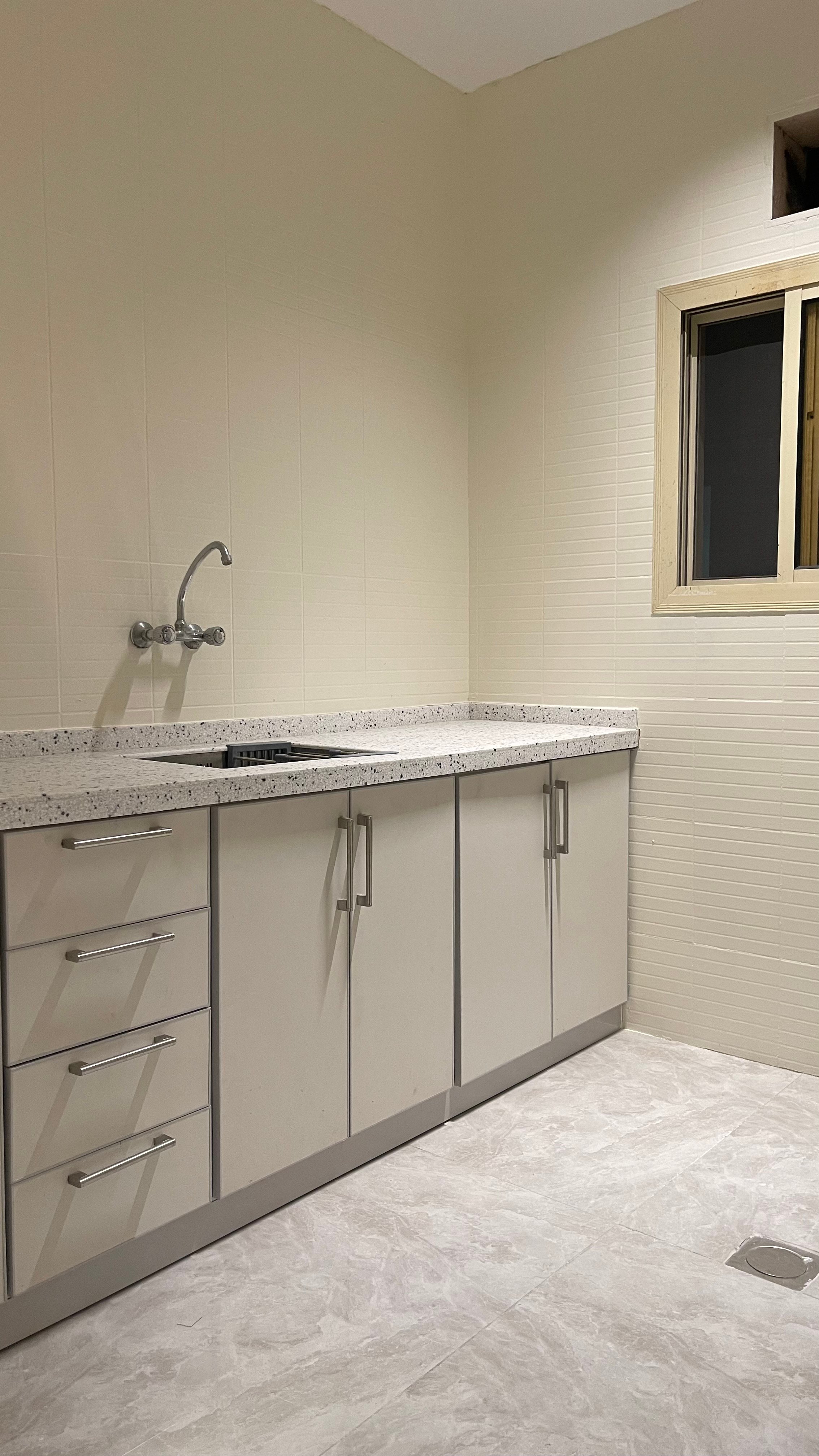 https://cdn.rekaz.io/tenants/3a16571f-dd59-40de-825c-c0504876bc75/3a1ab18f-b652-2e0e-5340-48a4972559e3.jpg