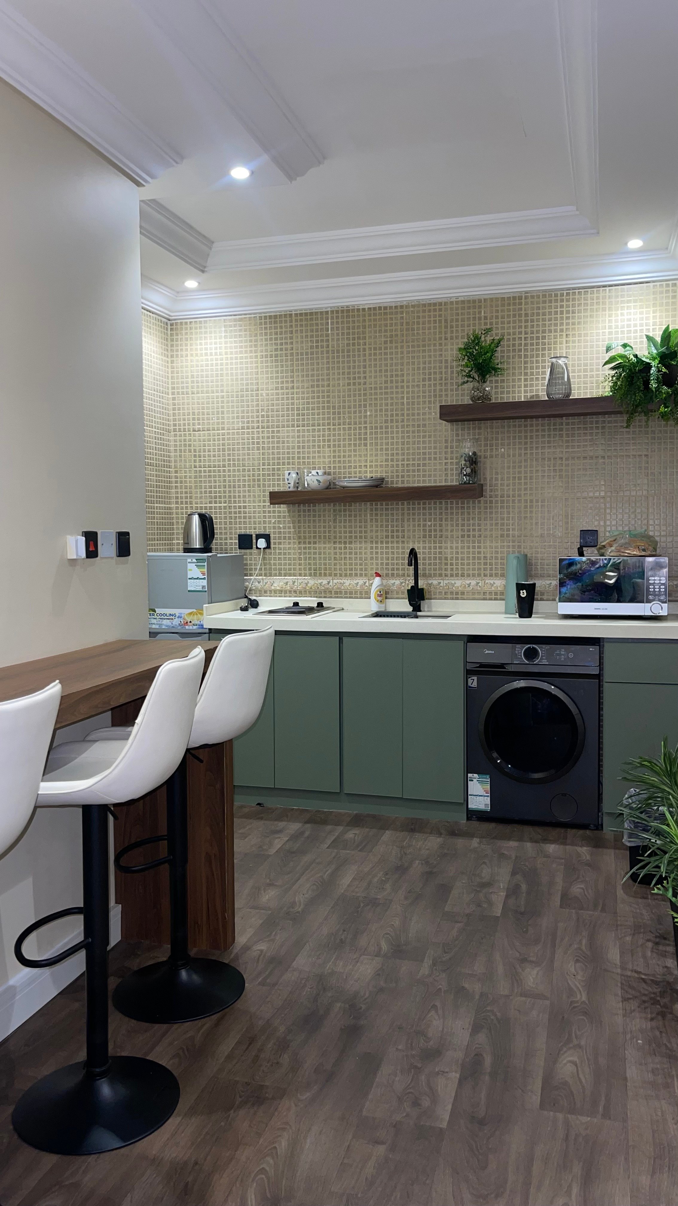 https://cdn.rekaz.io/tenants/3a16571f-dd59-40de-825c-c0504876bc75/3a1ab19a-7f73-0cd4-9b42-04fb009ad45a.jpg