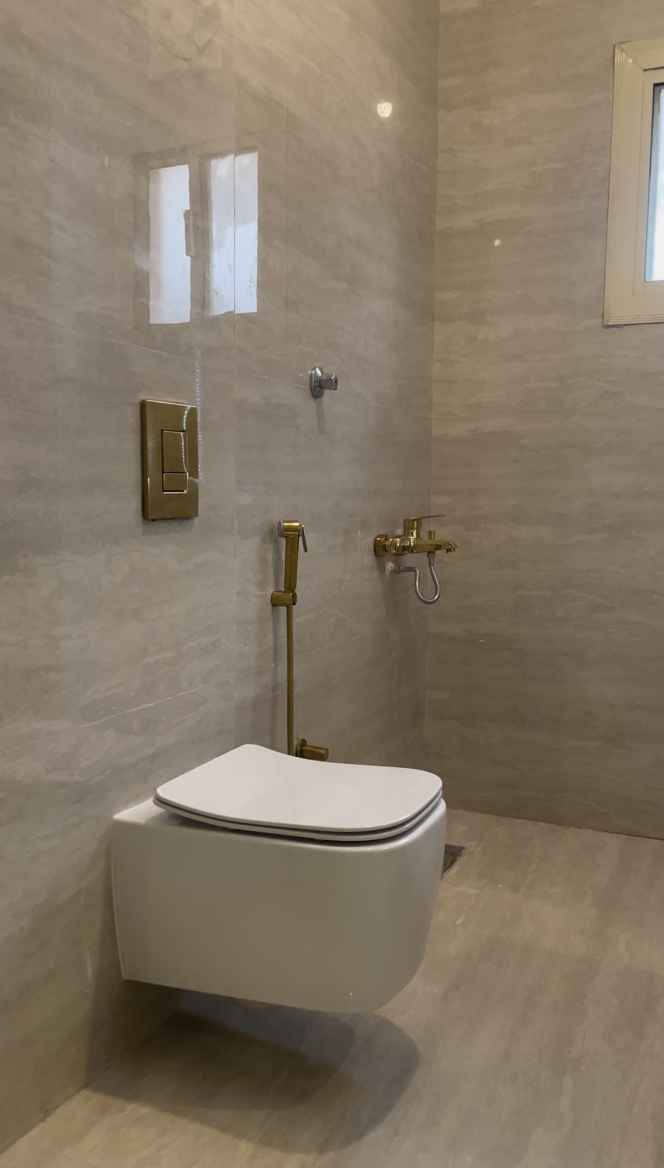 https://cdn.rekaz.io/tenants/3a16571f-dd59-40de-825c-c0504876bc75/3a1ab1a6-93b2-dd72-88b1-8985333d204a.jpg