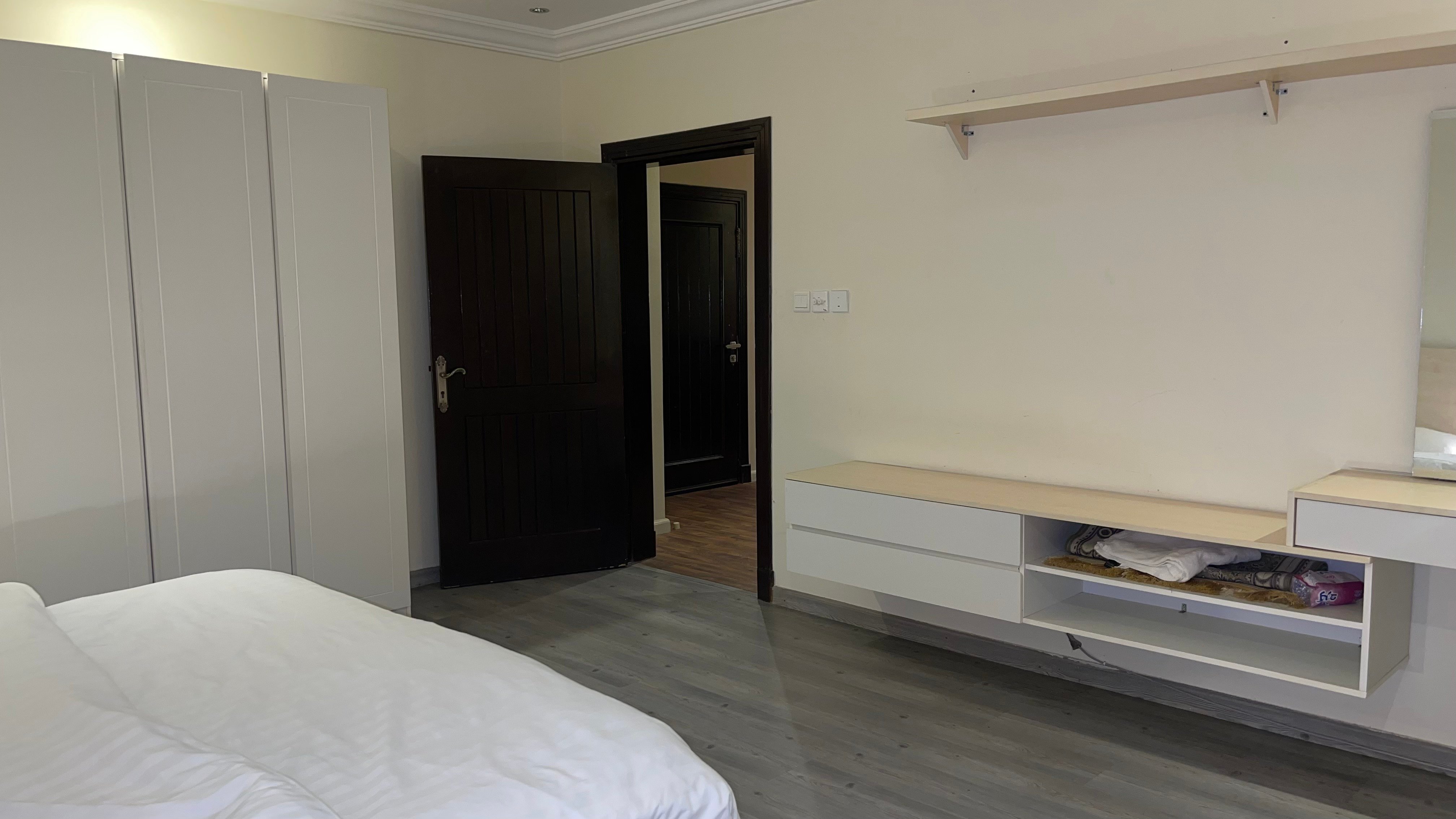 https://cdn.rekaz.io/tenants/3a16571f-dd59-40de-825c-c0504876bc75/3a1ab1b1-ac0f-6ef3-57da-70d2076efa47.jpg