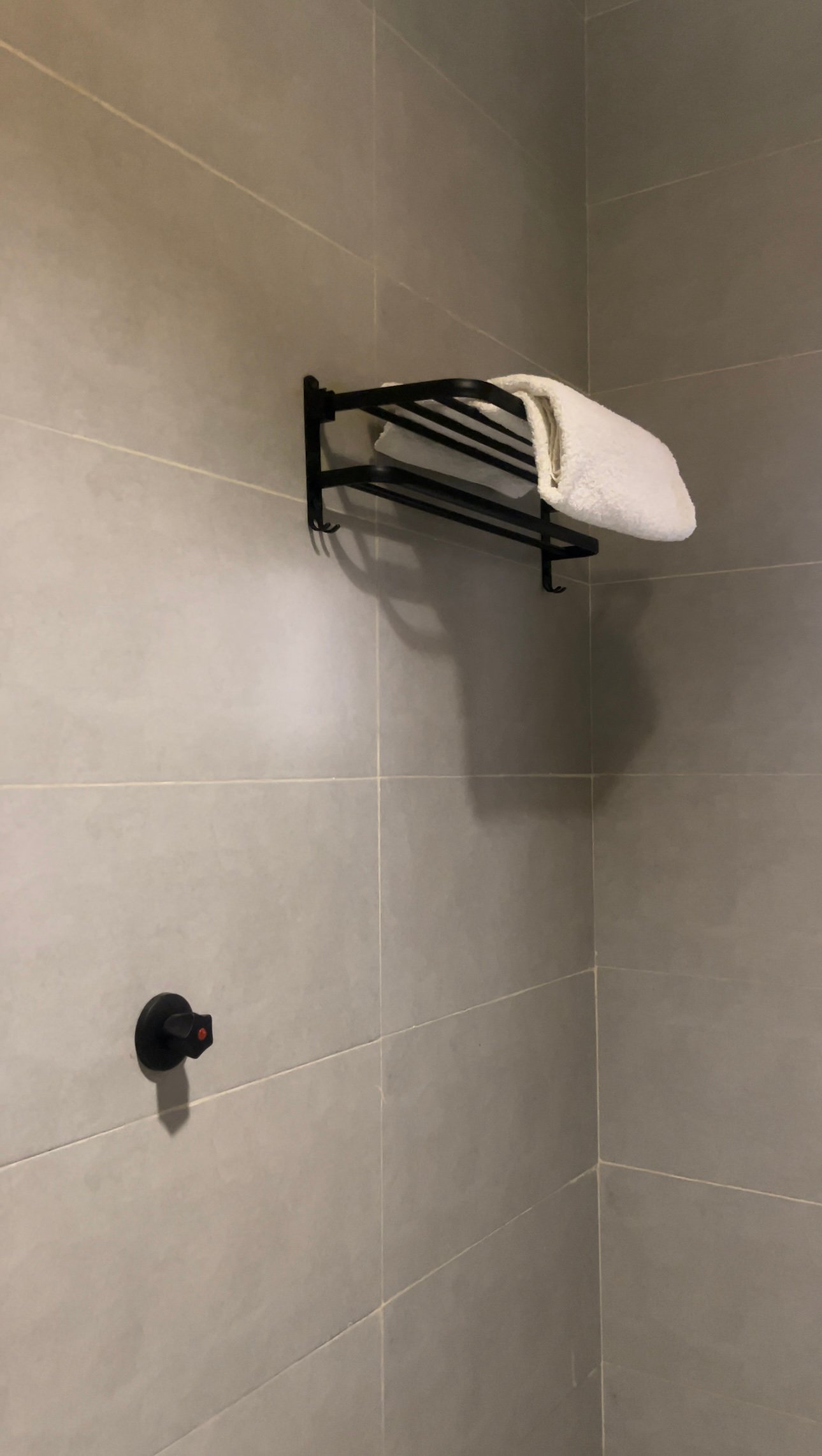 https://cdn.rekaz.io/tenants/3a16571f-dd59-40de-825c-c0504876bc75/3a1ab1c1-730e-96b1-f65a-1e00d5b19581.jpg