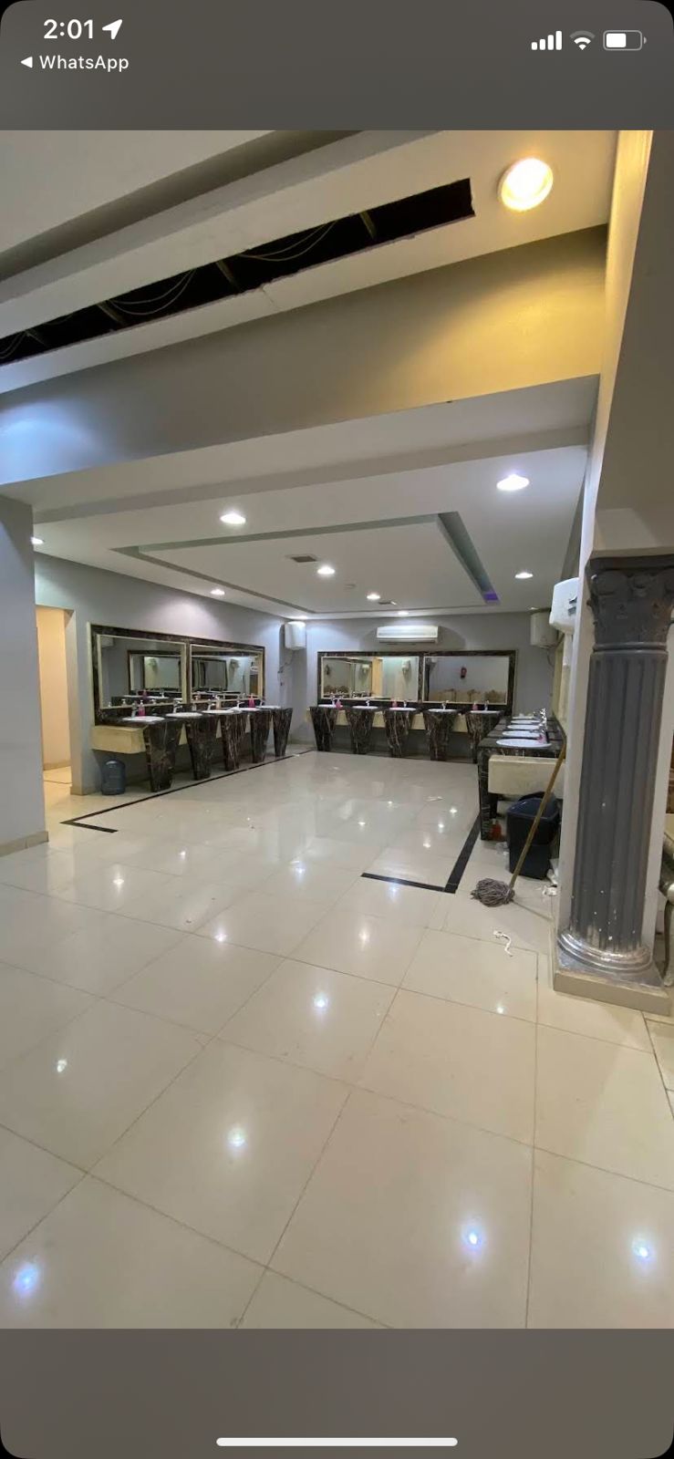 https://cdn.rekaz.io/tenants/3a166be4-a5ab-0bc0-2bca-3db23bb5c59e/3a1ab8f2-5a5a-e1bc-51d4-ecd06b7f333e.jpg