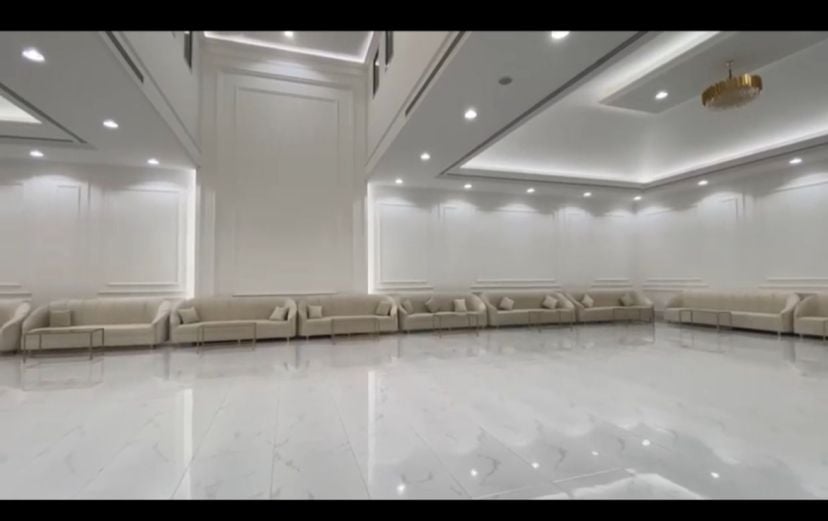 https://cdn.rekaz.io/tenants/3a166be4-a5ab-0bc0-2bca-3db23bb5c59e/3a1abe7f-101f-000d-55b4-22de13e3e942.jpg