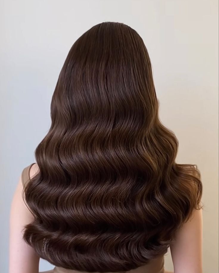 تسريحة ريترو