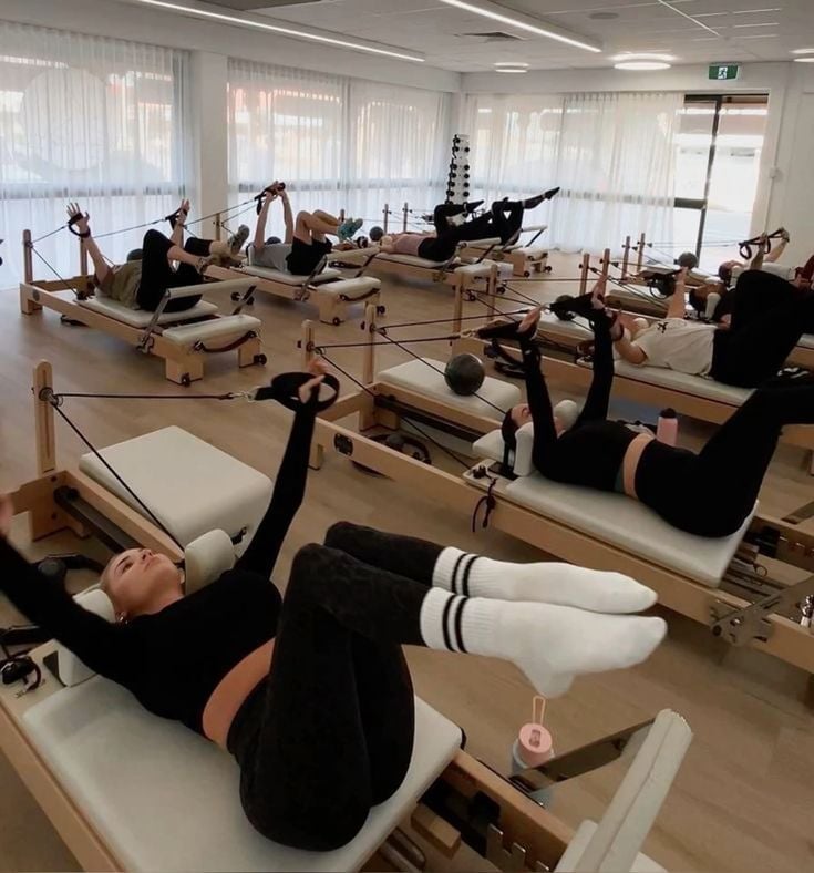 base line pilates - بيزلاين