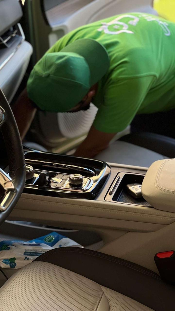 زيارة واحدة لغسيل السيارة الكبيرة