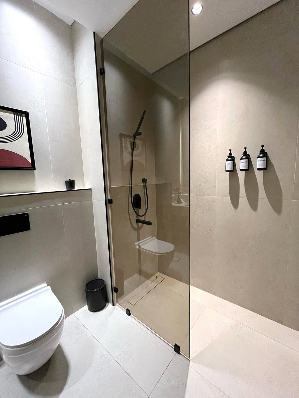 https://cdn.rekaz.io/tenants/3a196254-325b-cd9b-2134-fe3cdae5330b/3a19b860-4426-e2e1-8385-2b038c8d51be.jpg