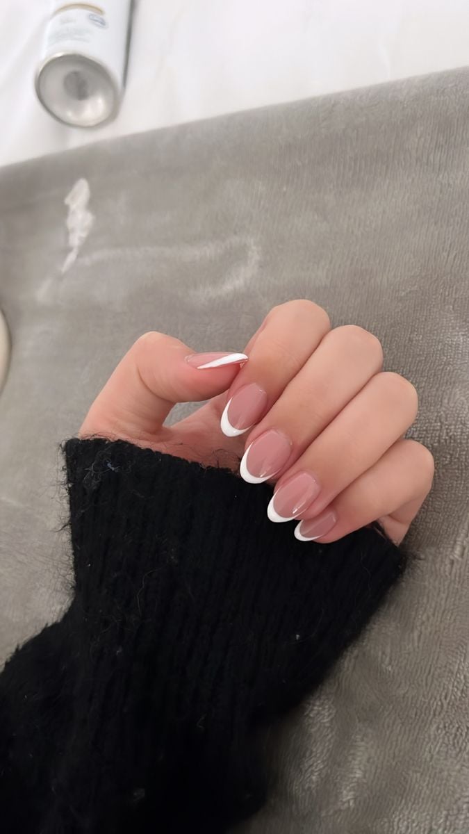 ﻟﻮن ﻓﺮﻧﺴﻲ