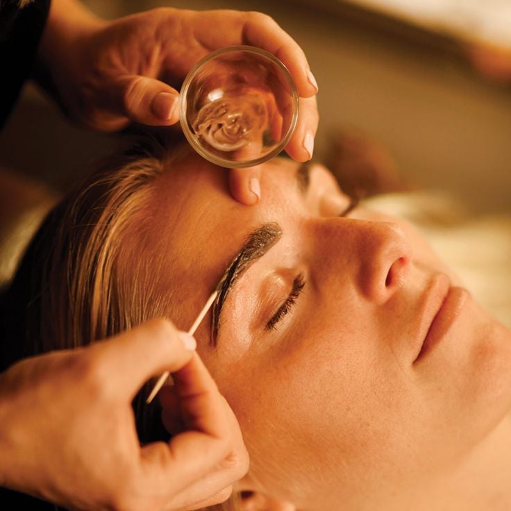 ﺻﺒﻐﺔ ﺣﻮاﺟﺐ