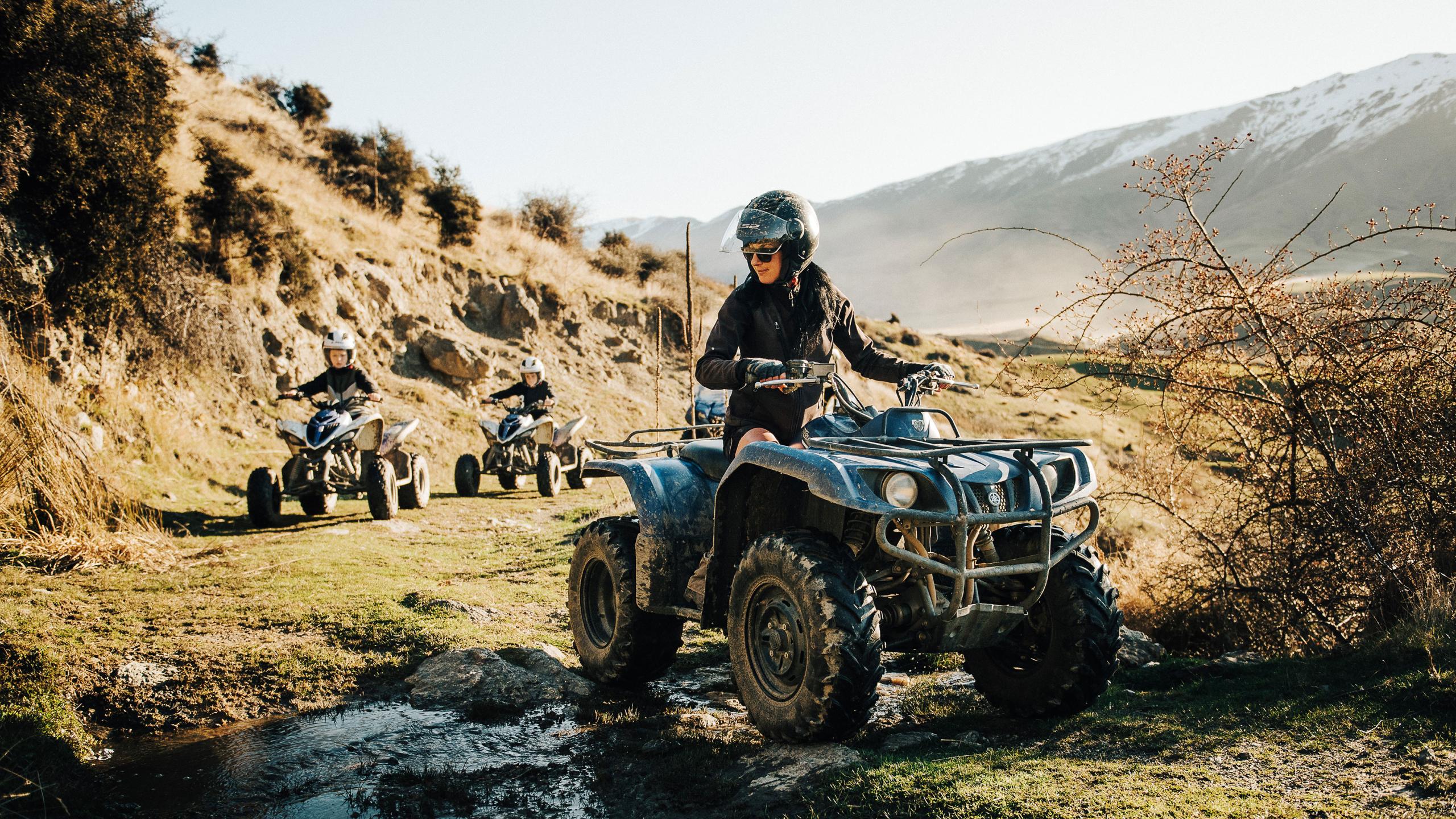 تجربة الدبابات الجبلية الرباعية (ATV Quad)