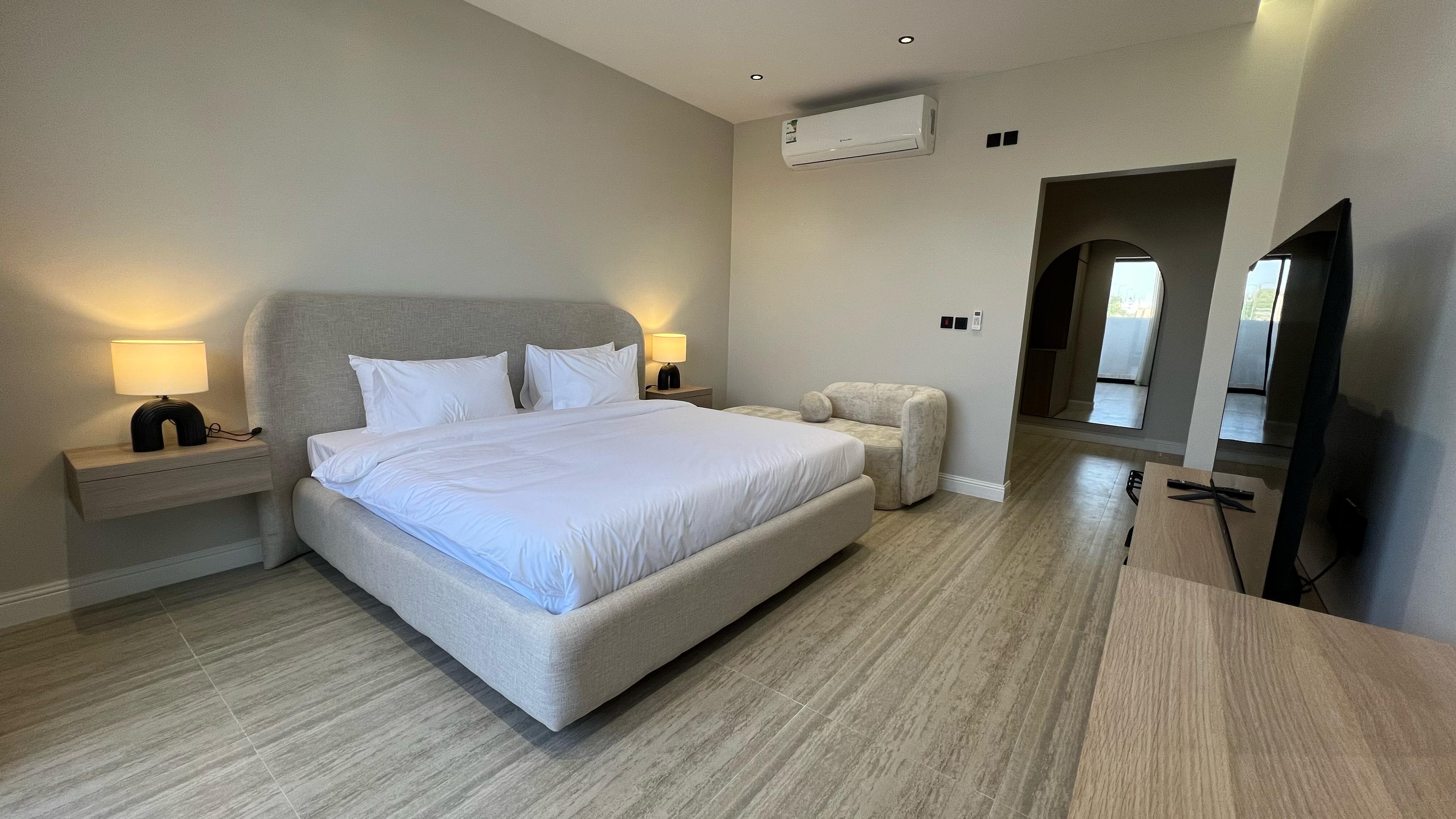 https://cdn.rekaz.io/tenants/3a1ba74a-ec2b-0006-b56a-7419df19d5bb/3a1bdb1a-49ae-715d-0267-2db606f1f9a3.jpg