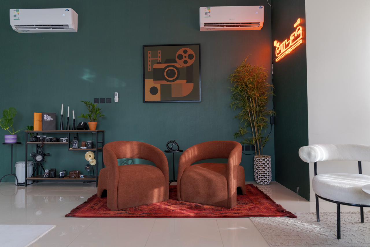 https://cdn.rekaz.io/tenants/3a1c8b38-8510-18f8-4490-1a83470fc912/3a1c9518-80e4-6444-6f71-59eb6b3d8b86.png